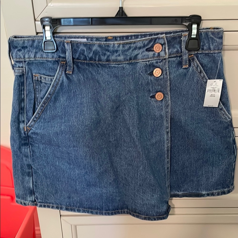 GAP Blue Denim Skort
